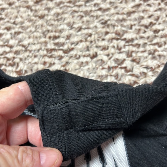 ‎Jordan - Picture 3 of 6